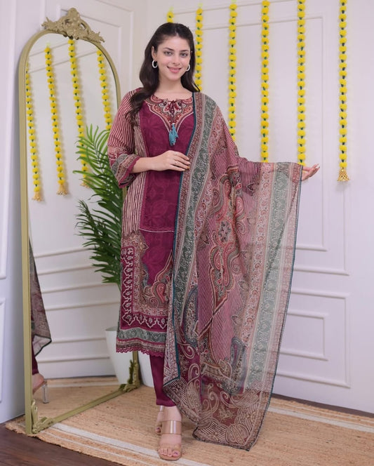MAROON HANDWORK PAKISTANI ORGANZA SUIT Set